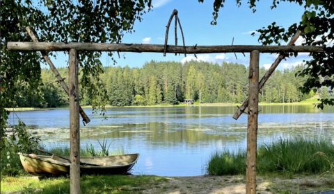 Lake view at Kivitasku in Muurame with boat and forest landscape