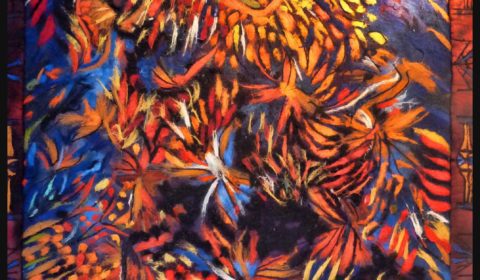 Mella Nousiaisen visio tulen tanssista ikuistettuna seinävaatteeseen